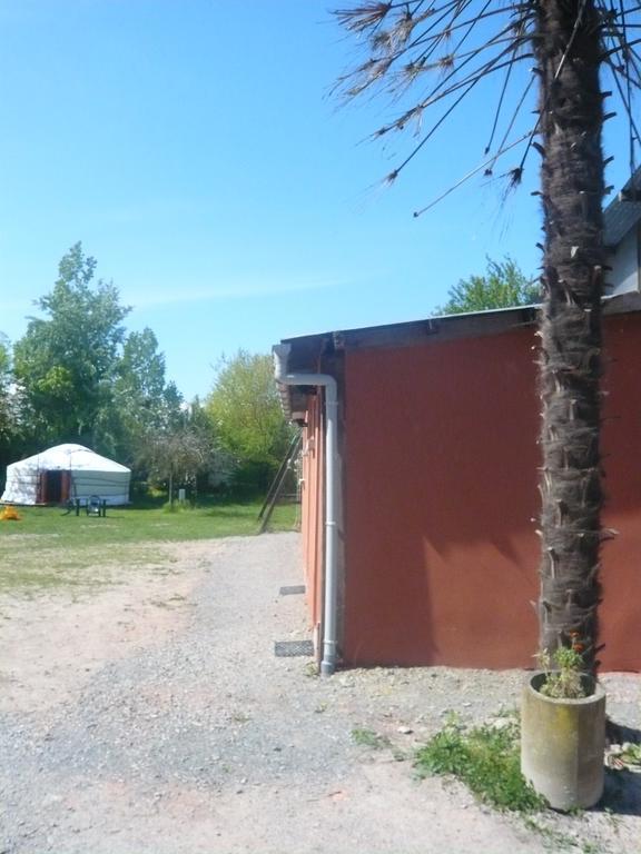 Village Insolite Tiny Saint-Benoît-des-Ondes Exterior photo